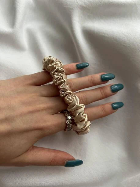 Scrunchie SLIM szampański Satyna