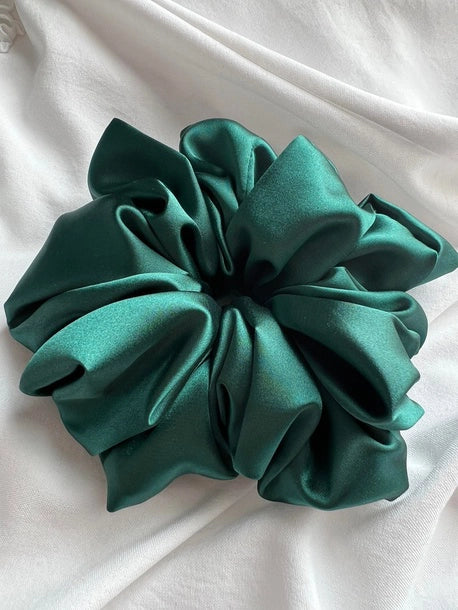 Scrunchie XXL butelkowa zieleń Satyna