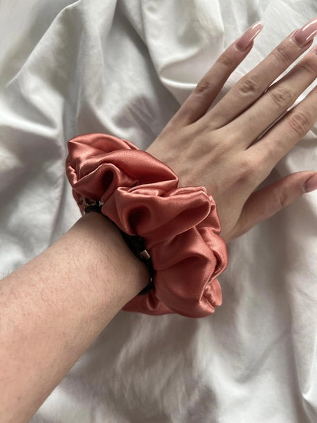 Scrunchie STANDARD łososiowy Jedwab