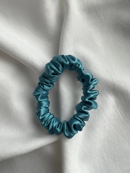 Scrunchie SLIM błękit Jedwab
