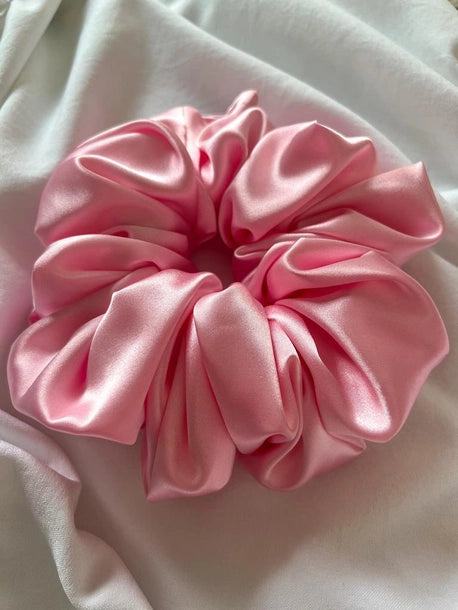 Scrunchie XXL cukierkowy róż Satyna