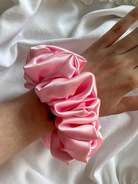 Scrunchie STANDARD cukierkowy róż Satyna