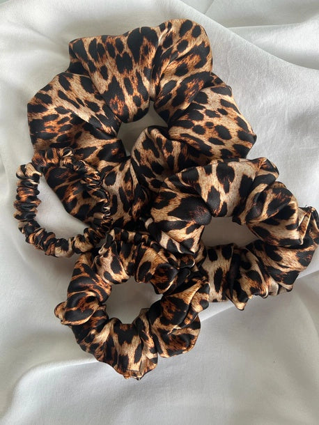 Scrunchie XXL panterka Jedwab