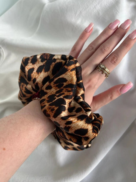 Scrunchie XXL panterka Jedwab