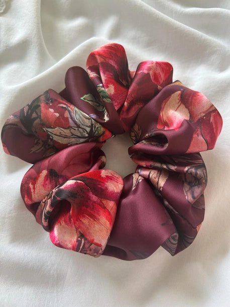 Scrunchie XXL w kwiaty Satyna