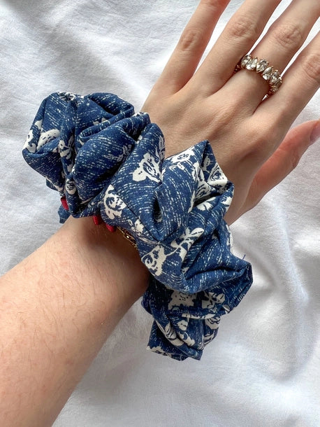Scrunchie STANDARD VALENTINA Satyna