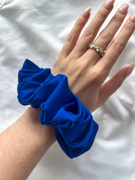 Scrunchie STANDARD KORNELIA Satyna