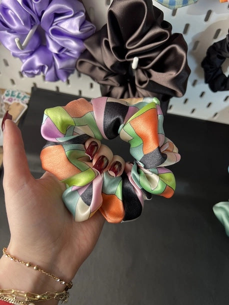 Scrunchie STANDARD JOANNA Jedwab