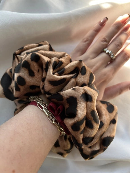 Scrunchie XXL+ panterka Jedwab